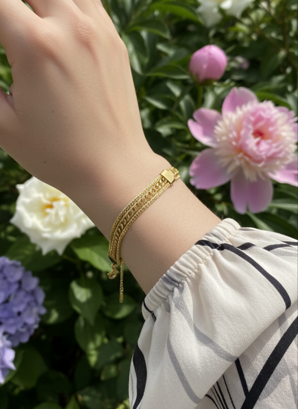 Triple chain bracelet