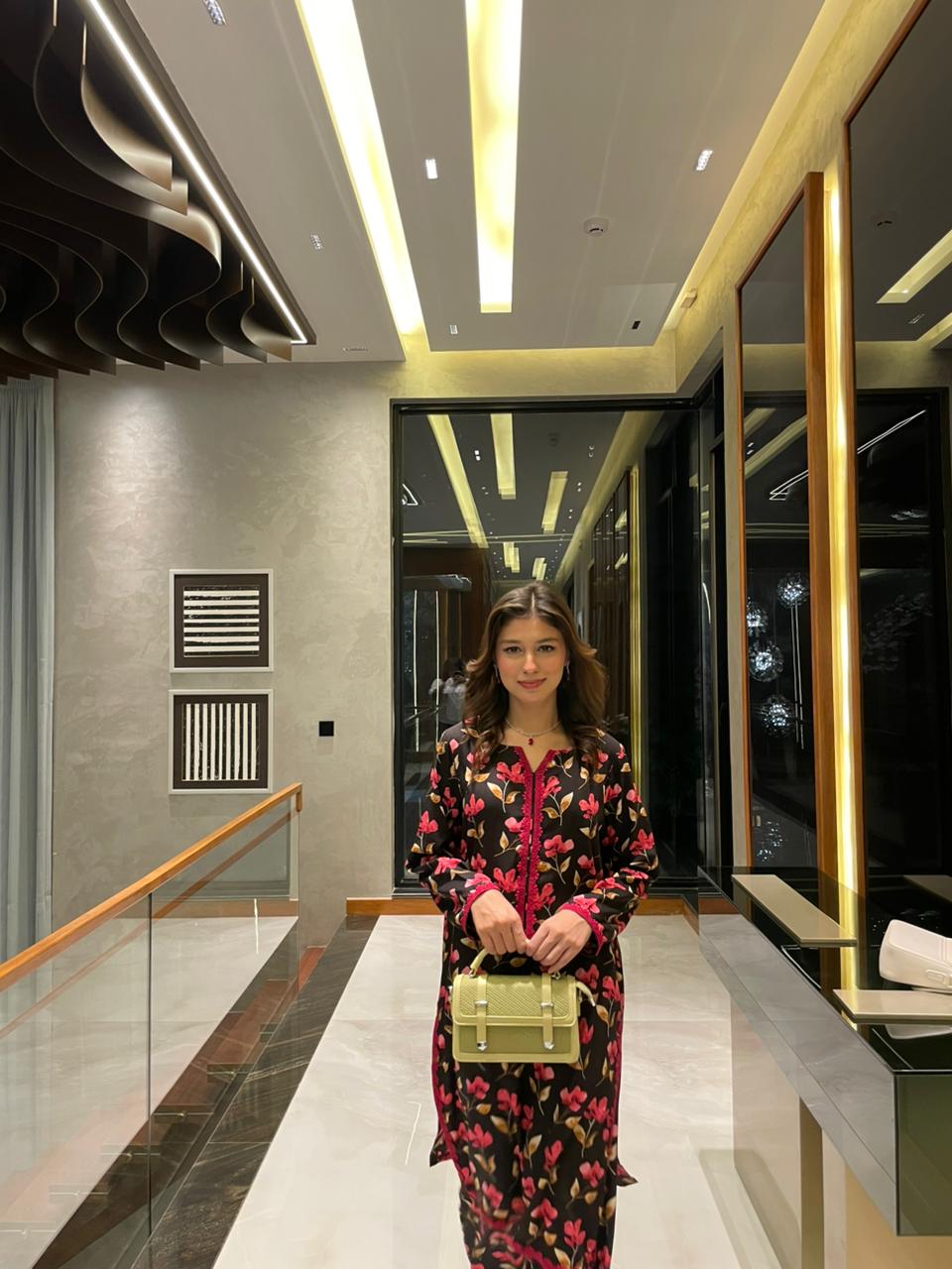 Light green/pistachio bag