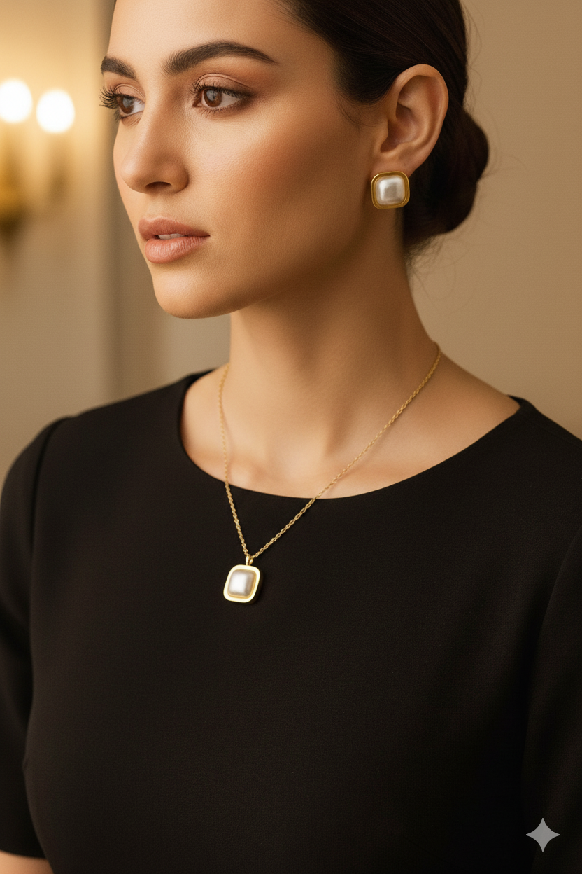 Pearl pendant with studs